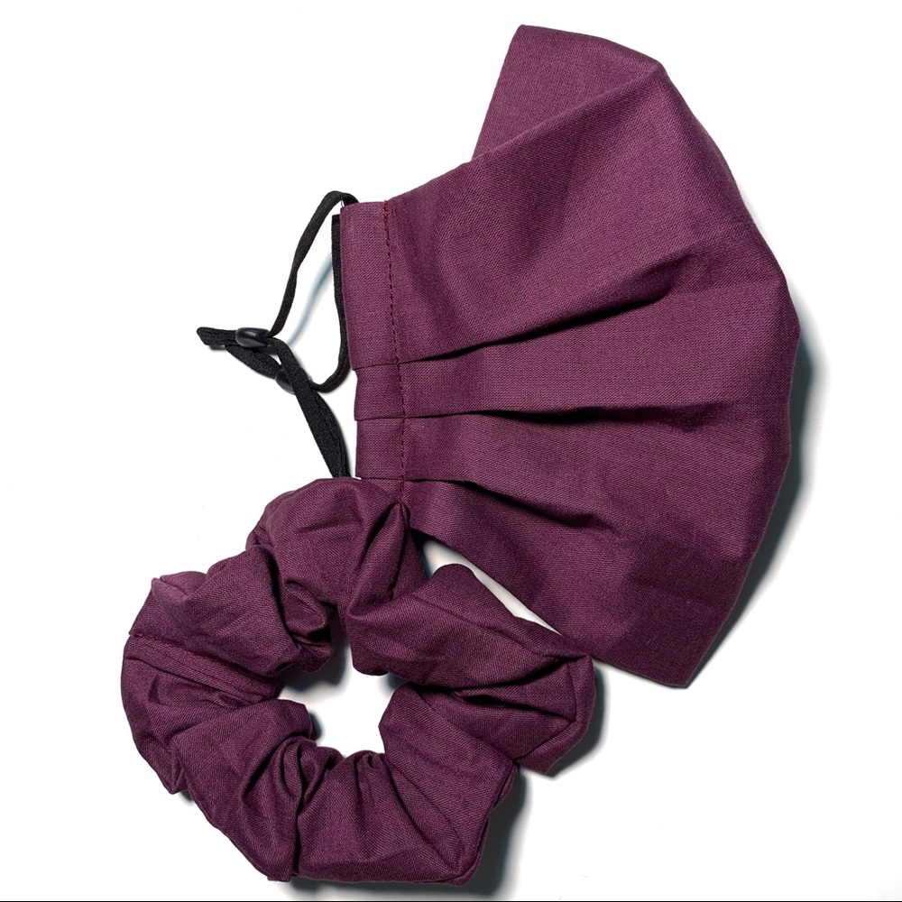 2/$30 Face Mask 3 Layer Scrunchie Purple Plum